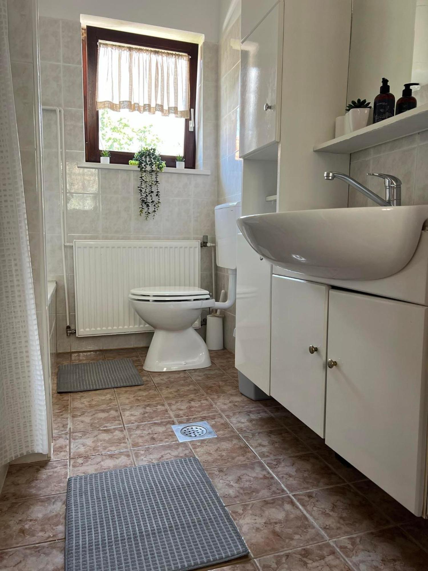 Apartment Angelina 70M From The Beach, Free Parking Новиград Екстериор снимка